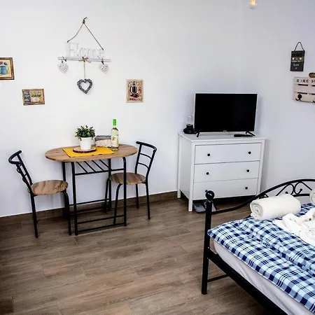 Apartment Kata *